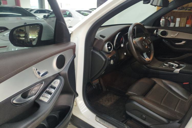 Used Mercedes-Benz GLC 2018 GLC 200 4MATIC Driver Seat