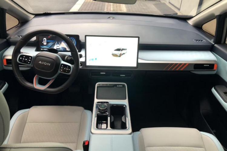 Used AION Y 2021 70 Enjoyment Tech Edition Interior 1