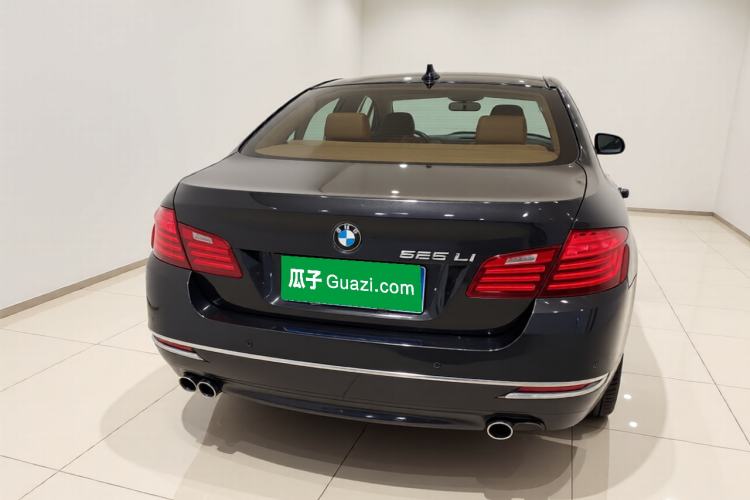Used BMW 5 Series 2014 525Li Luxury Design Package Rear