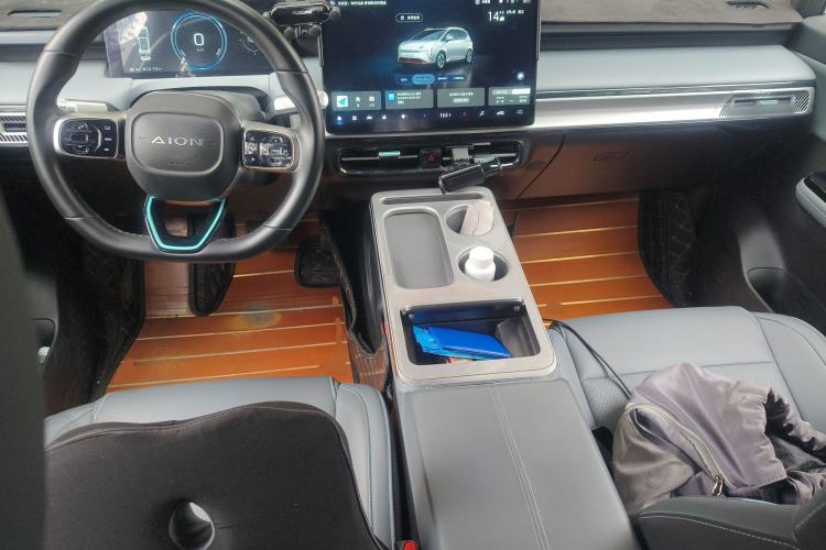 Used AION Y 2023 Younger Star Edition