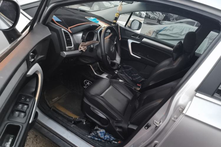 Used JAC Group Refine S3 2016 1.5L Manual Luxury Smart Version