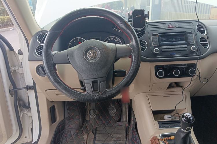 Used Volkswagen Tiguan 2012 1.8TSI Manual Two-Wheel Drive Urban Edition Steering Wheel