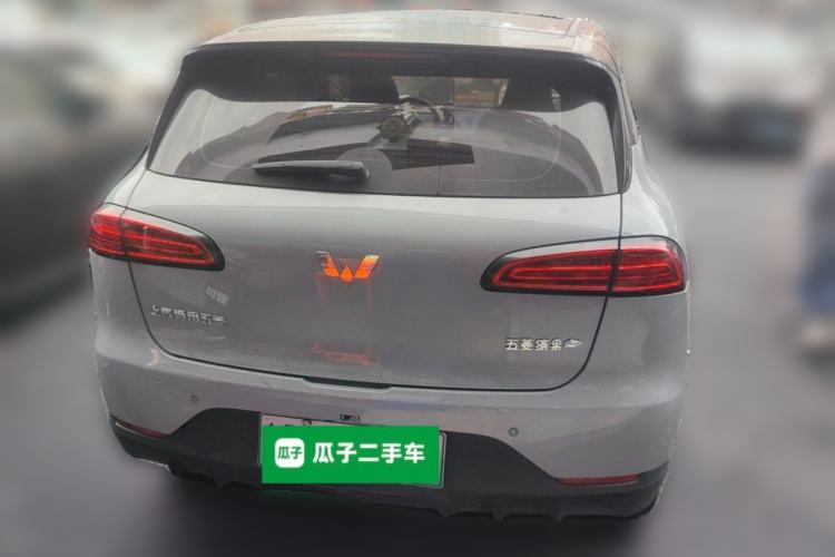 Used Wuling Bingo PLUS 2024 330 km Range Five-Seater Version Rear