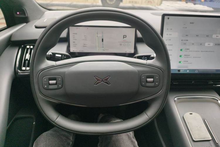 Used XPeng P7+ 2024 Long-Range Max Steering Wheel