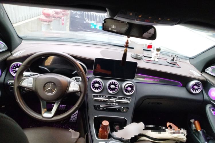 Used Mercedes-Benz GLC 2018 Facelift GLC 260 4MATIC Luxury Edition
