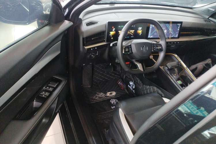 Used MG 5 Scorpio 2022 1.5T Trophy Sport Luxurious Edition