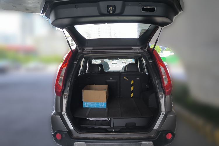 Used Nissan X-Trail 2012 2.5L CVT Luxury Edition 4WD