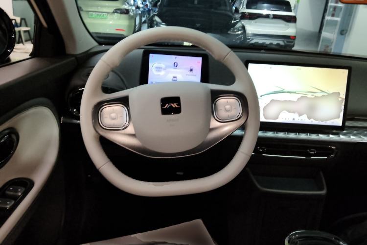 Used JAC Yiwei 3 2023 505km Pro
