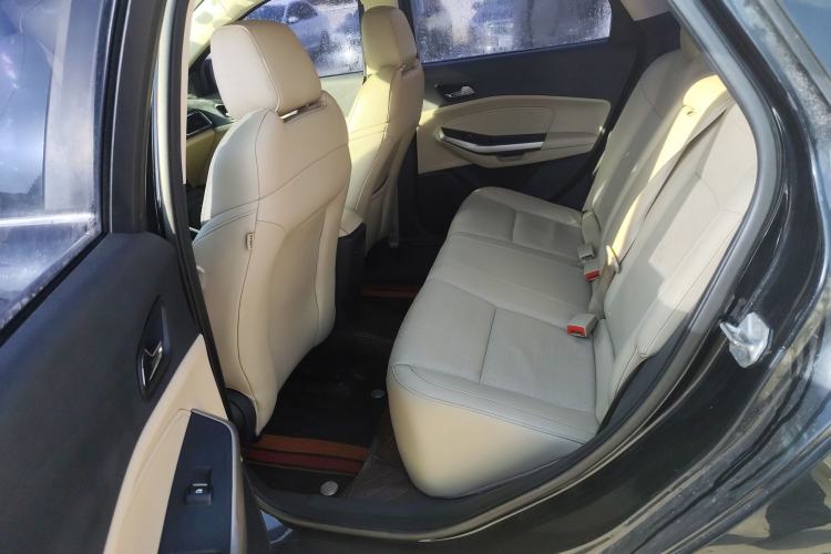 Used Ford Escort 2015 1.5L Automatic Fashion Model