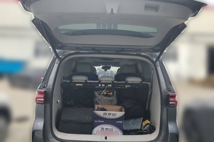 Used Roewe iMAX8 2022 400TGI Prestige Edition