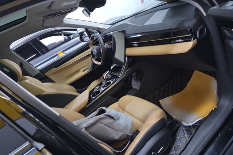 Used Geely Auto FX11 2023 1.5TD DCT Prestige Edition