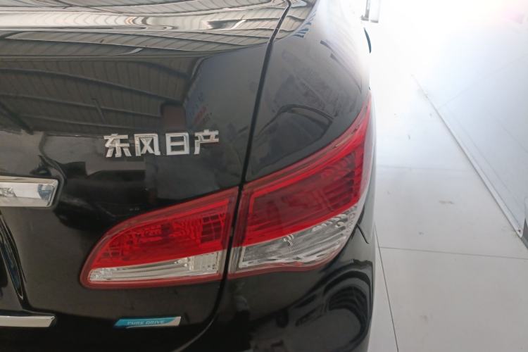 Used Nissan Sylphy 2016 Classic 1.6XE Manual Leading Edition Exterior 3