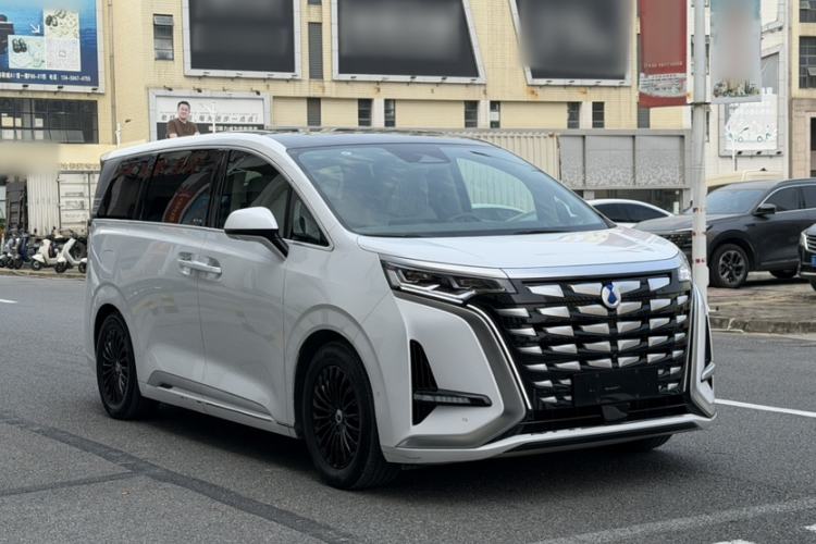 Used Denza D9 2022 DM-i 970 Four-Wheel Drive Flagship Model