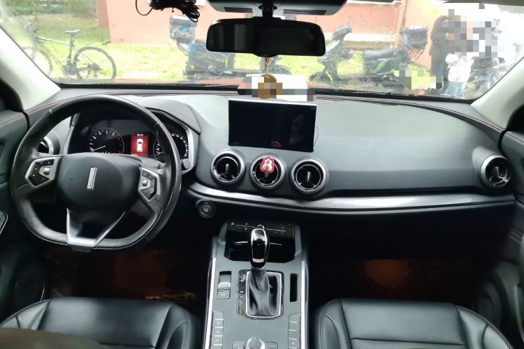 Used Wey VV5 2019 2.0T Two-Wheel-Drive Ultimate Edition
