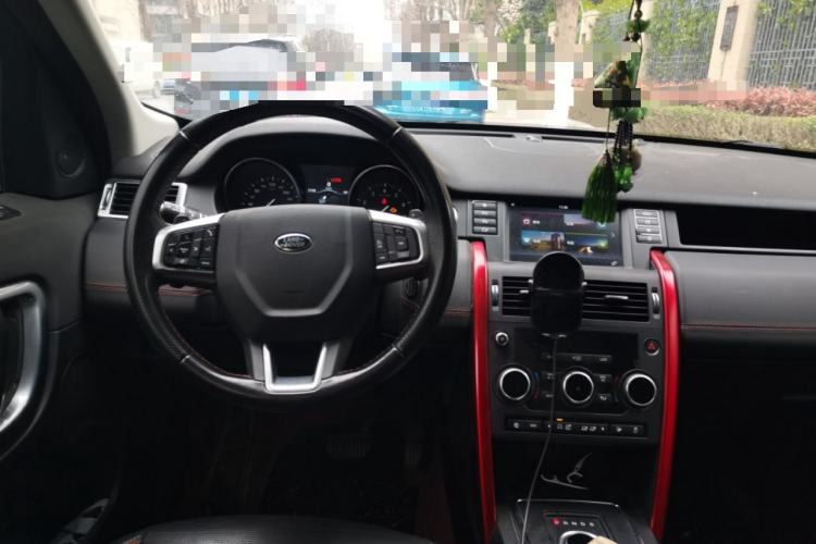 Used Land Rover Discovery Sport 2019 240 PS SE Dynamic Version China VI Standard Steering Wheel