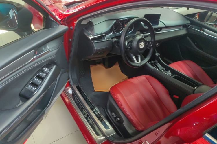 Used Mazda Atenza 2020 2.0L Blue Sky Fashion Edition
