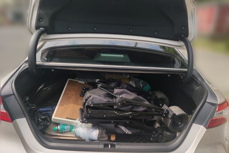 Used Toyota Camry 2021 2.0G Luxury Edition Trunk