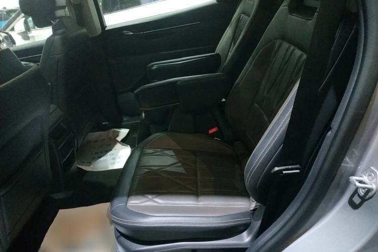 Used Ford Edge 2025 Ford Explorer L 2.0T EcoBoost E-Hybrid Four-Wheel-Drive 7-Seater Supreme Model