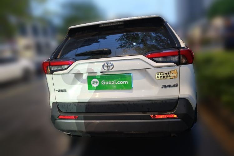 Used Toyota RAV4 2021 2.0L CVT Two-Wheel Drive Fashion PLUS Edition Rear