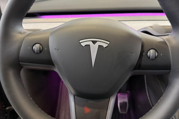 Used Tesla Model Y 2024 Rear-Wheel-Drive Version