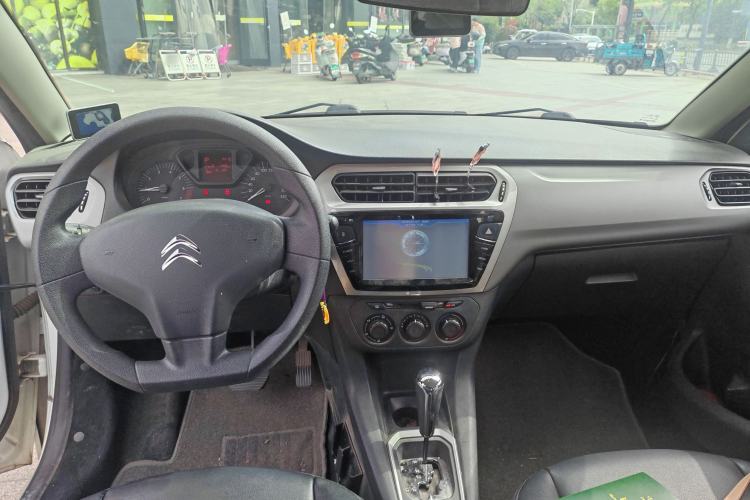 Used Citroen Elysee 2015 Qishang Edition 1.6L Automatic Fashion Model
