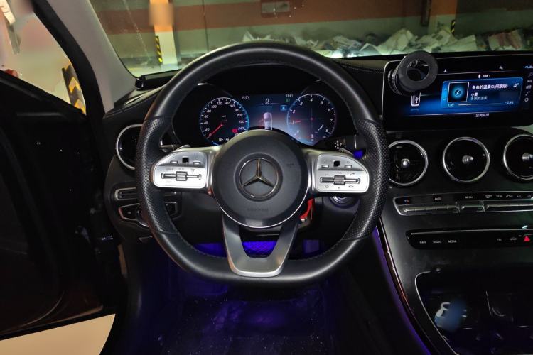 Used Mercedes-Benz C-Class 2020 Updated C 200 L Fashion Edition Steering Wheel