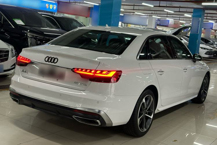 Used Audi A4L 2022 40 TFSI Fashion Dynamic Model Exterior 9