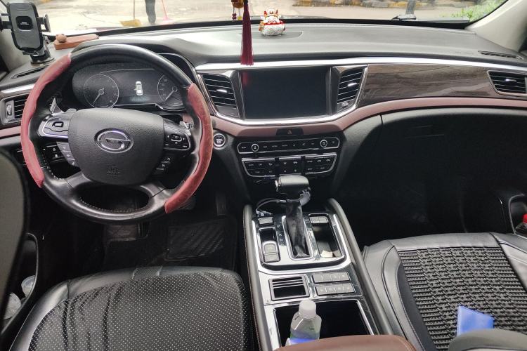 Used GAC Trumpchi GS8 2019 390T Two-Wheel Drive Luxury Smart Connectivity Version (7 Seats)
