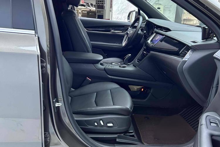 Used Cadillac XT6 2020 28T Six-Seater Four-Wheel-Drive Luxury Version
