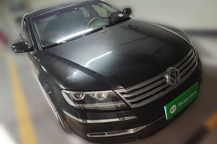 Used Volkswagen Phaeton 2011 4.2L V8 4-seat Extended-Range Individual Edition
