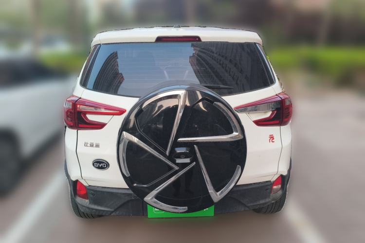 Used BYD Yuan 2017 1.5L Automatic Cool & Connected Model
