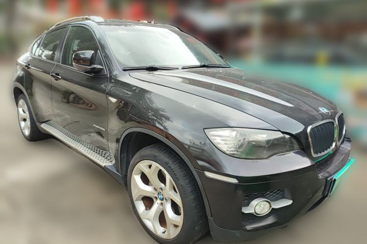 Used BMW X6 2011 xDrive35i Middle East version Front Right 45 Deg
