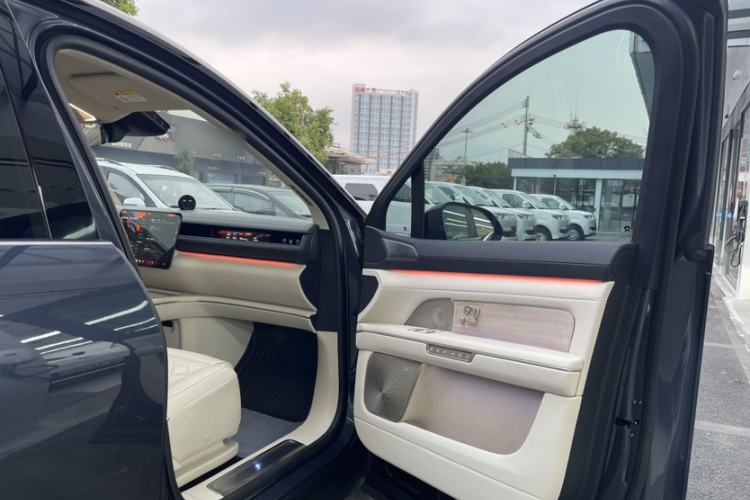 Used Nio ES8 2026 Model 6-seat Executive Signature Edition