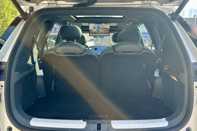 Used Dongfeng eπ eπ008 2024 210Max Range-Extended Version 6 Seats