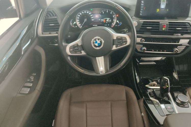 Used BMW X3 2018 xDrive25i M Sport Package China VI Steering Wheel