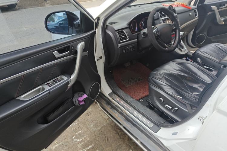 Used Haval H6 2015 Sport Edition 1.5T Automatic Two-Wheel Drive Luxury Model