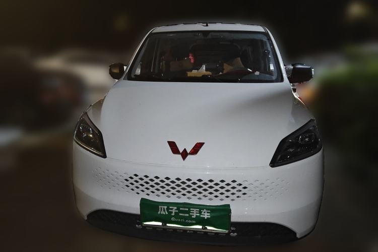 Used Wuling Hongguang New Energy 2025 Extended-Range Hybrid 50KM Comfort Version Front