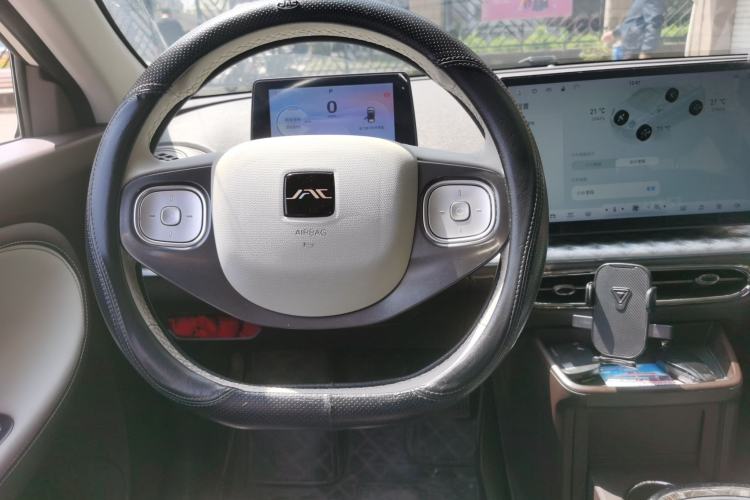 Used JAC Yiwei 3 2023 405km Air
