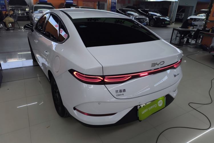 Used BYD Qin PLUS 2025 DM-i Smart Drive 55KM Leading Model
