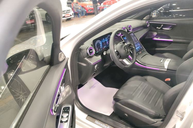 Used Mercedes-Benz C-Class 2023 Restyled C 260 L Sport Edition Driver Seat