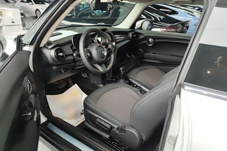 Used MINI MINI 2023 1.5T ONE