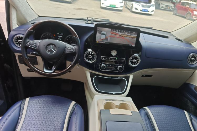 Used Mercedes-Benz Vito 2018 2.0T Business Version China VI Emission Standard
