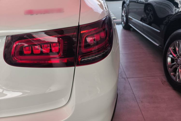 Used Mercedes-Benz GLC 2020 GLC 260 L 4MATIC Luxury Model
