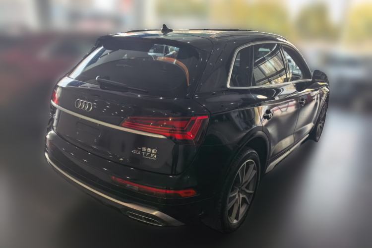 Used Audi Q5L 2022 Updated 45T Luxury Dynamic Version Rear Right 45 Deg