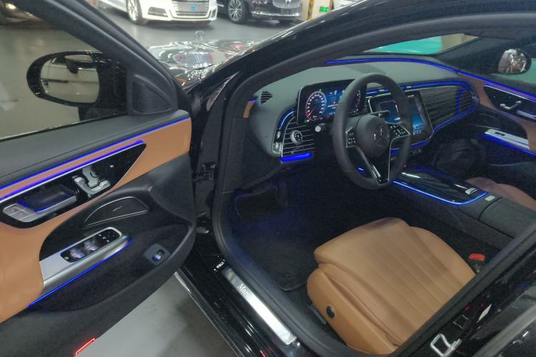 Used Mercedes-Benz E-Class 2024 Facelift E 260 L
