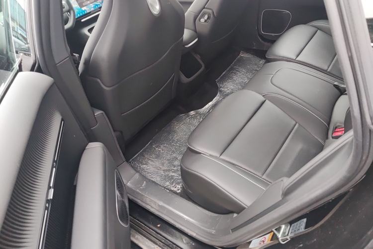 Used Avatr 12 2025 Updated Ultra All-Electric Four-Wheel Drive Left Rear Seat