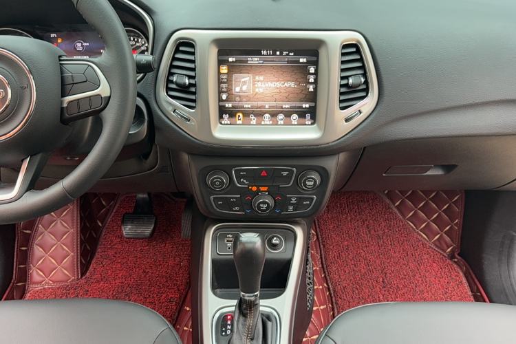 Used Jeep Compass 2017 200T Automatic Family Edition