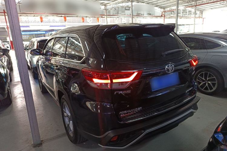 Used Toyota Highlander 2018 2.0T Four-Wheel Drive Luxury Version 7 Seats China VI Standard Rear Left 45 Deg