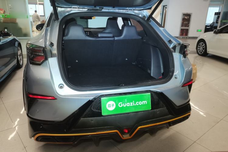 Used CHANGAN UNI-T 2021 1.5T Sport Edition Flagship Version Trunk