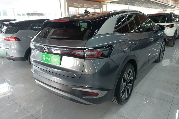 Used Volkswagen ID.4 X 2024 Pure & Smart Edition